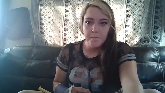 midnightminx803532 online show from September 25, 2025, 5:05 pm