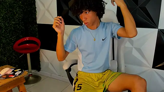 Snapshot of xion_ez chatting on November 28, 2025, 7:49 pm xion ez online show from November 28, 2025, 7:49 pm