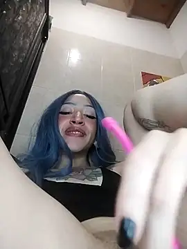 ssssavageee online show from December 21, 2025, 5:14 am