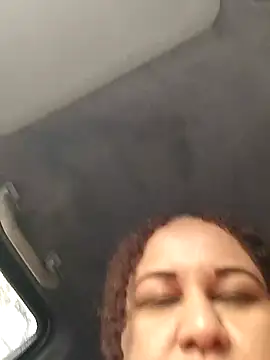 Snapshot of MEYBELLATINA chatting on October 17, 2025, 10:12 pm MEYBELLATINA online show from October 17, 2025, 10:12 pm