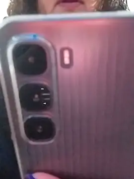 Snapshot of MEYBELLATINA chatting on November 7, 2025, 9:26 pm MEYBELLATINA online show from November 7, 2025, 9:26 pm