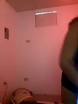 Snapshot of ANTHONYHOTT69 chatting on October 4, 2025, 9:24 pm ANTHONYHOTT69 online show from October 4, 2025, 9:24 pm