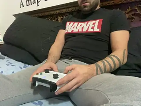 Snapshot of strongdickwii chatting on November 17, 2025, 7:36 am strongdickwii online show from November 17, 2025, 7:36 am