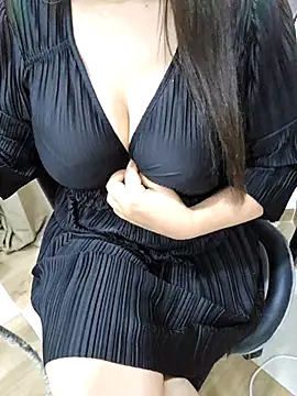 Snapshot of Mesytara chatting on July 6, 2026, 8:33 pm Mesytara online show from July 6, 2026, 8:33 pm