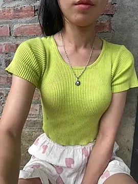 Snapshot of -mayhan11 chatting on July 7, 2026, 9:35 am -mayhan11 online show from July 7, 2026, 9:35 am