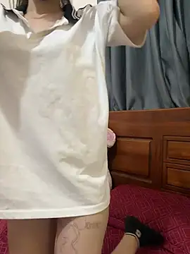Snapshot of Quynhbabysexy chatting on July 28, 2026, 12:59 pm Quynhbabysexy online show from July 28, 2026, 12:59 pm
