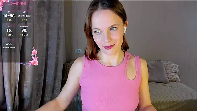 Snapshot of EvaCordy chatting on November 21, 2025, 6:28 pm EvaCordy online show from November 21, 2025, 6:28 pm