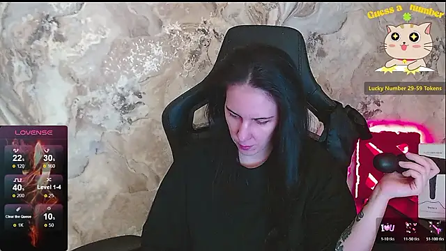 Snapshot of Irwi_Tomboy chatting on March 9, 2026, 1:04 pm Irwi Tomboy online show from March 9, 2026, 1:04 pm