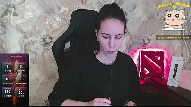 Snapshot of Irwi_Tomboy chatting on March 10, 2026, 1:16 pm Irwi Tomboy online show from March 10, 2026, 1:16 pm