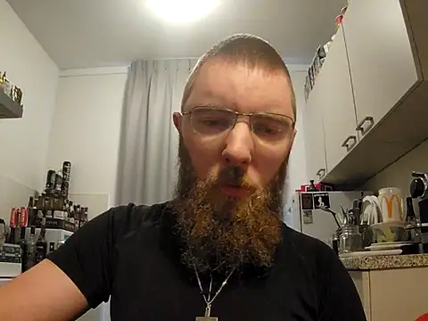 Snapshot of kinderkooriscoel- chatting on September 29, 2025, 3:39 pm kinderkooriscoel- online show from September 29, 2025, 3:39 pm