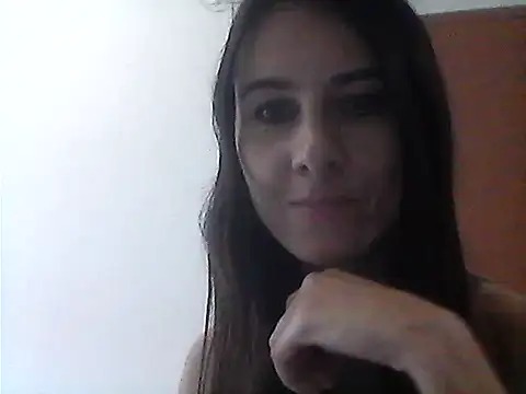 Thaylini online show from January 7, 2026, 9:45 am