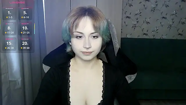 LeisaHopperstad online show from May 15, 2026, 12:23 pm