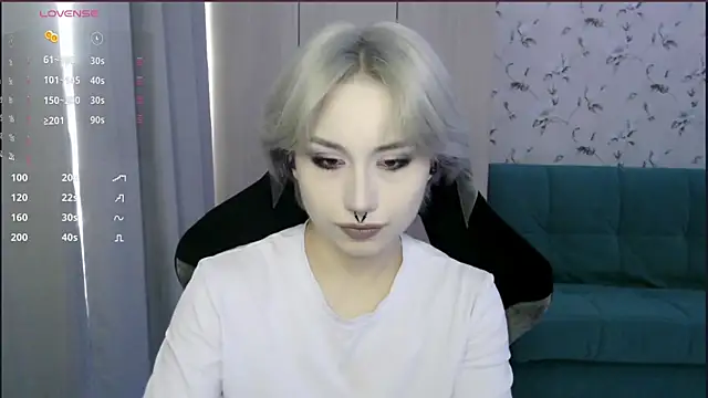 LeisaHopperstad online show from June 24, 2026, 12:48 pm