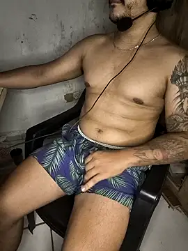 gtzmoreno online show from February 16, 2026, 5:25 am