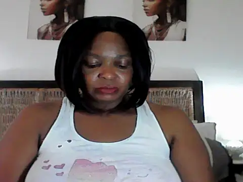 Blacksashaxx online show from April 15, 2026, 7:04 am