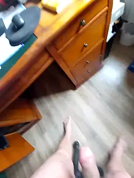 Snapshot of azery27000 chatting on November 13, 2025, 10:25 am azery27000 online show from November 13, 2025, 10:25 am