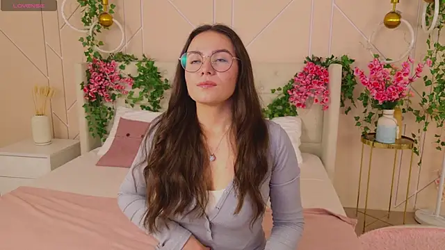 Snapshot of GabiBatista chatting on September 28, 2025, 5:02 am GabiBatista online show from September 28, 2025, 5:02 am