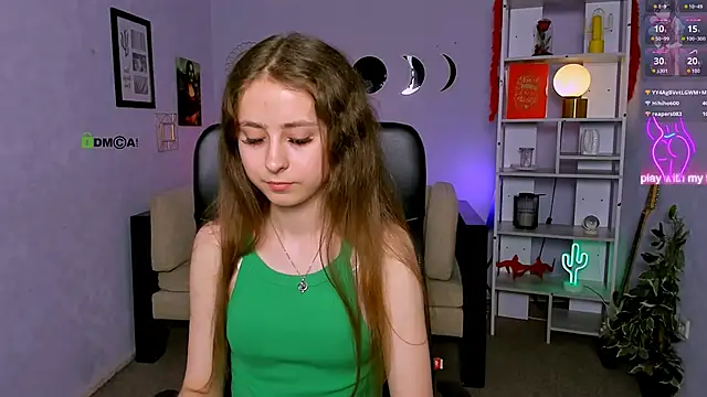 Snapshot of rebecca_smile chatting on May 20, 2026, 3:51 pm rebecca smile online show from May 20, 2026, 3:51 pm