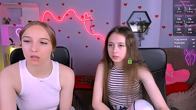 Snapshot of rebecca_smile chatting on June 18, 2026, 9:14 am rebecca smile online show from June 18, 2026, 9:14 am