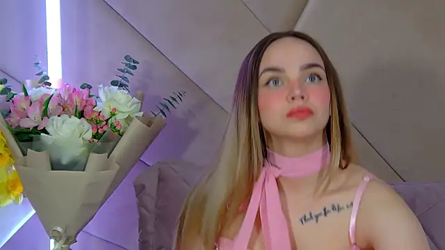 AnitaVenture online show from February 8, 2026, 4:27 am