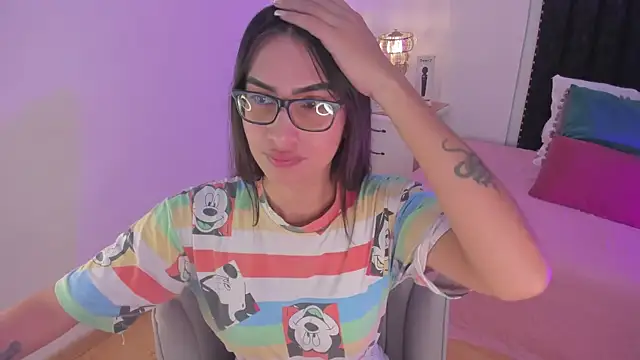 Snapshot of cherrylady_02 chatting on October 2, 2025, 12:56 pm cherrylady 02 online show from October 2, 2025, 12:56 pm