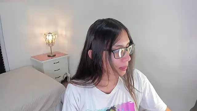 Snapshot of cherrylady_02 chatting on November 15, 2025, 12:56 pm cherrylady 02 online show from November 15, 2025, 12:56 pm