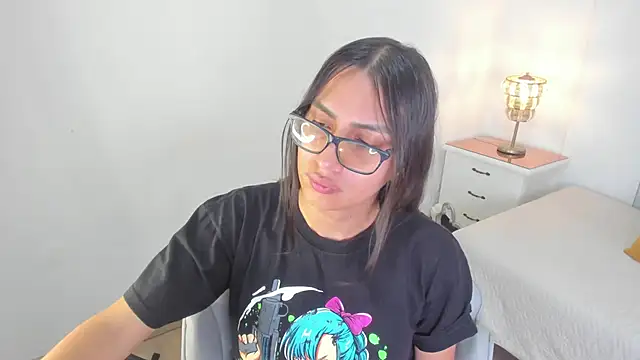 Snapshot of cherrylady_02 chatting on November 30, 2025, 12:20 pm cherrylady 02 online show from November 30, 2025, 12:20 pm