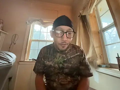 ThrowedWorldWide online show from December 17, 2025, 12:55 pm