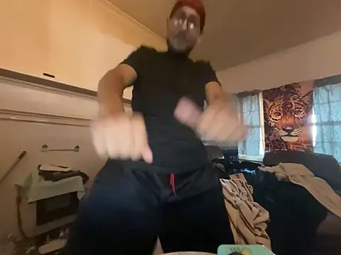 ThrowedWorldWide online show from February 11, 2026, 8:25 pm