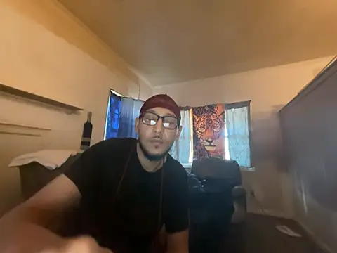 ThrowedWorldWide online show from February 12, 2026, 2:23 pm