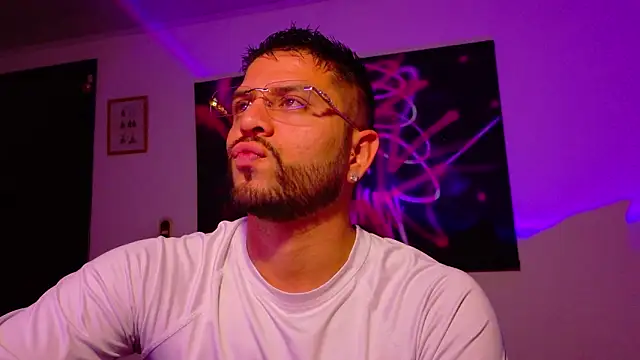 TomSloam online show from February 22, 2026, 4:24 am