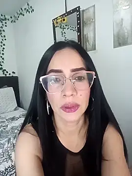 YaraDuartee online show from March 6, 2026, 11:23 pm