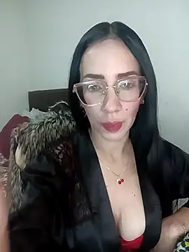 Snapshot of YaraDuartee chatting on March 28, 2026, 1:16 am YaraDuartee online show from March 28, 2026, 1:16 am