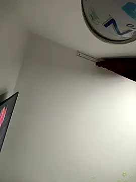 Snapshot of Romina6 chatting on November 10, 2025, 8:46 am Romina6 online show from November 10, 2025, 8:46 am