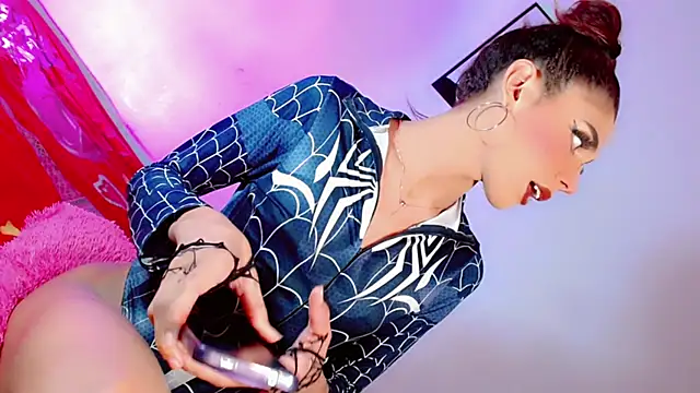 latina dollsex online show from October 25, 2025, 6:10 am