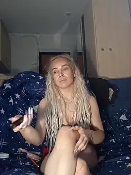 Conny Shellie online show from November 13, 2025, 4:06 pm