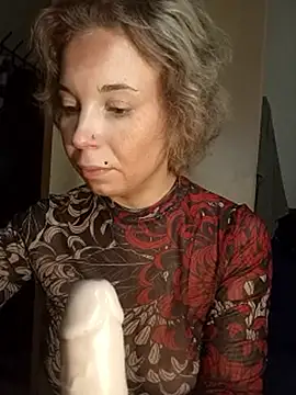 Conny Shellie online show from March 9, 2026, 11:03 am