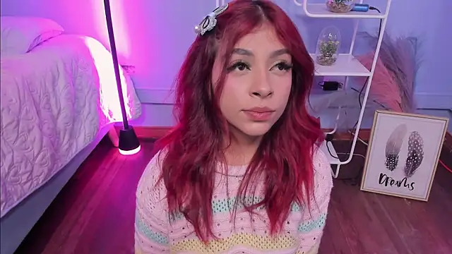 Snapshot of KathiaSaenz_ chatting on November 28, 2025, 4:26 am KathiaSaenz online show from November 28, 2025, 4:26 am