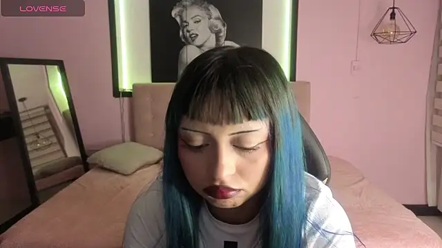 Snapshot of _ceeleste_cute_ chatting on June 19, 2026, 1:26 pm ceeleste cute online show from June 19, 2026, 1:26 pm