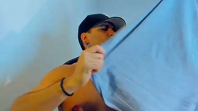 JoshRigby online show from June 2, 2026, 7:49 pm