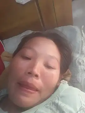 bree-zz online show from October 10, 2025, 6:34 am