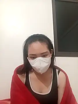 bree-zz online show from December 2, 2025, 2:45 pm