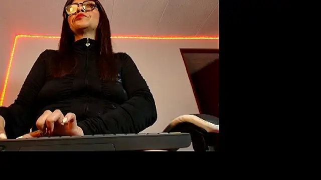 Carol Miss2 online show from September 28, 2025, 10:31 am