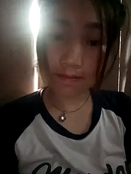 min-xinh online show from October 21, 2025, 12:22 am