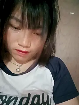 Snapshot of min-xinh chatting on May 6, 2026, 12:32 pm min-xinh online show from May 6, 2026, 12:32 pm