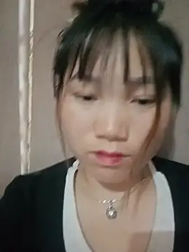 Snapshot of min-xinh chatting on May 12, 2026, 9:28 am min-xinh online show from May 12, 2026, 9:28 am