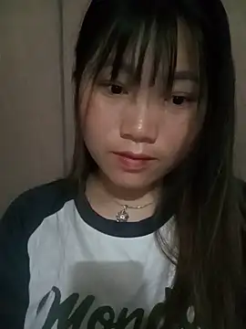 Snapshot of min-xinh chatting on June 1, 2026, 7:37 pm min-xinh online show from June 1, 2026, 7:37 pm