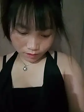 Snapshot of min-xinh chatting on June 18, 2026, 1:04 pm min-xinh online show from June 18, 2026, 1:04 pm