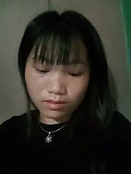 Snapshot of min-xinh chatting on July 7, 2026, 8:35 pm min-xinh online show from July 7, 2026, 8:35 pm