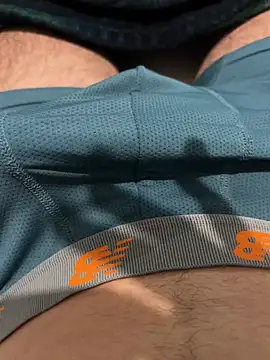 AlbertoRuiz086 online show from March 6, 2026, 4:47 pm